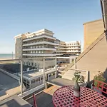 Bright Seaview With Terrace In