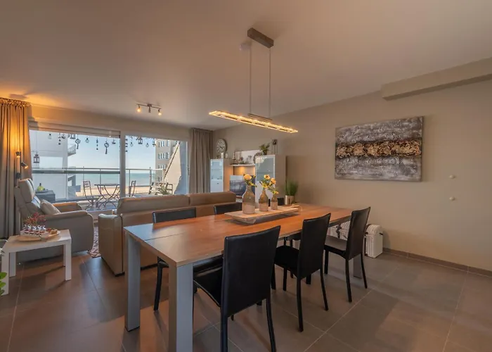 Bright Seaview With Terrace In Apartment *