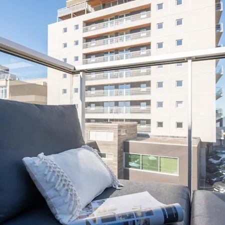 Bright Seaview With Terrace In Ostende