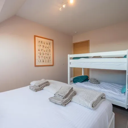 Bright Seaview With Terrace In Apartamento Ostende