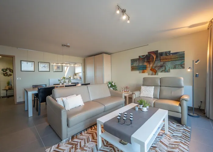 Bright Seaview With Terrace In Appartement