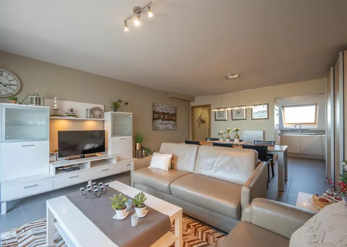 Bright Seaview With Terrace In Appartement Ostende